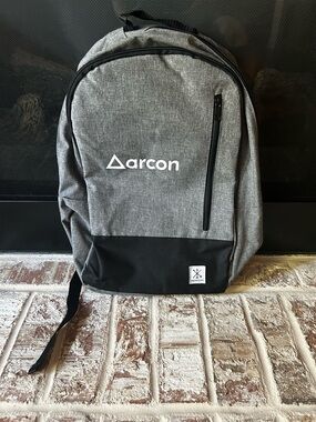 Arcon Men's Gray and Black Everyday Backpack